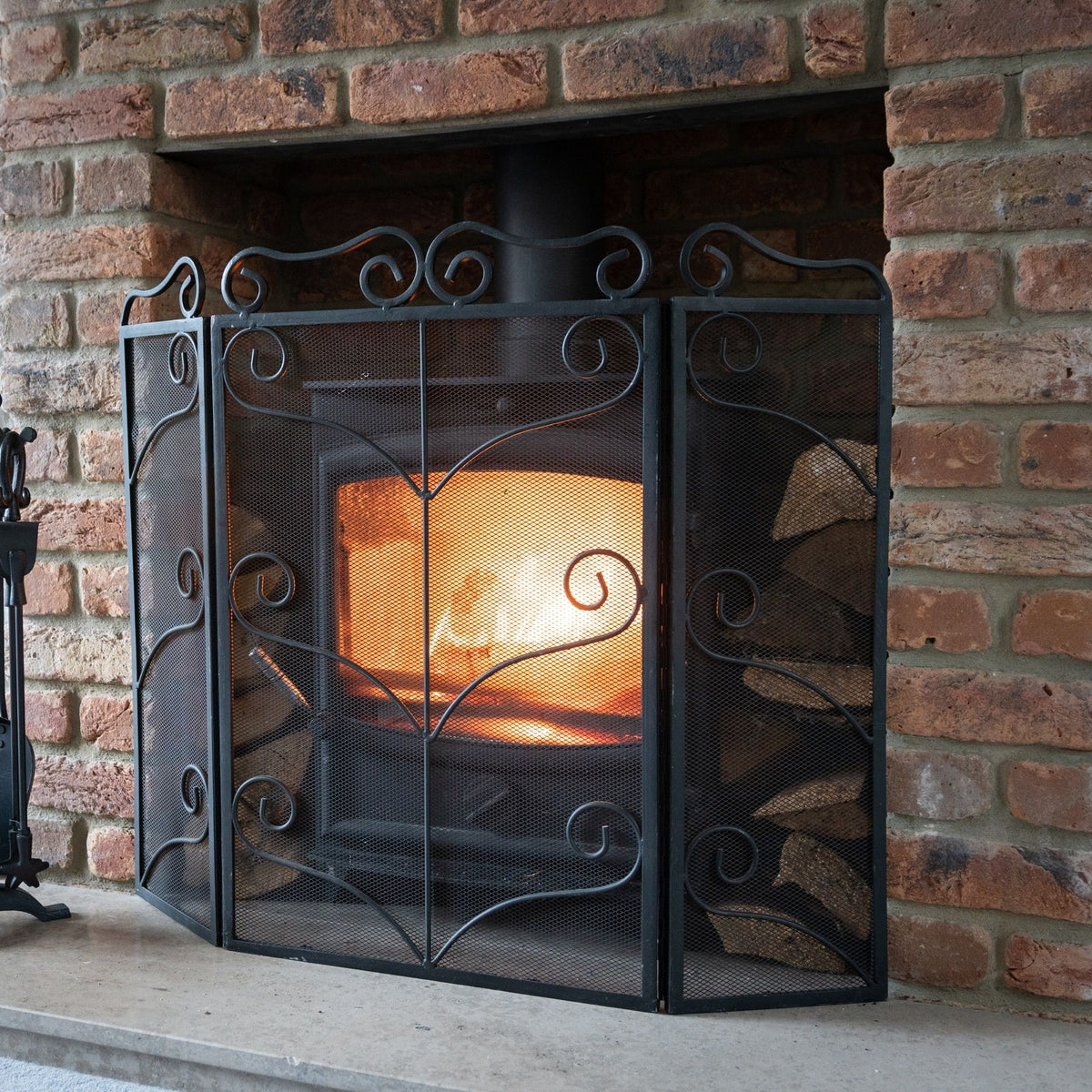Heavy Large Black Ornate Fire Screen - view 2